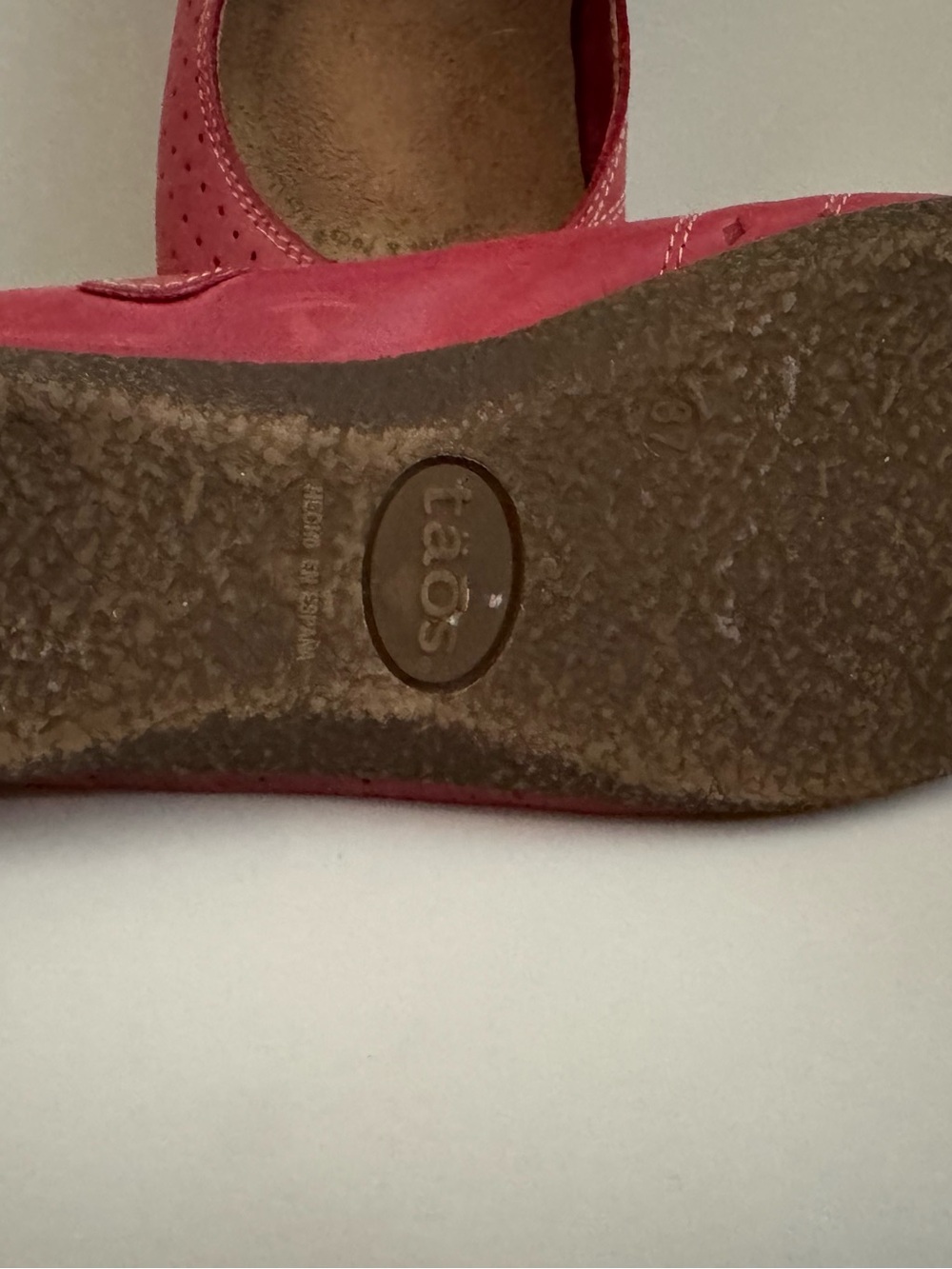 Taos Footwear Red Mary Jane Flats with Strap - Picture 4 of 5